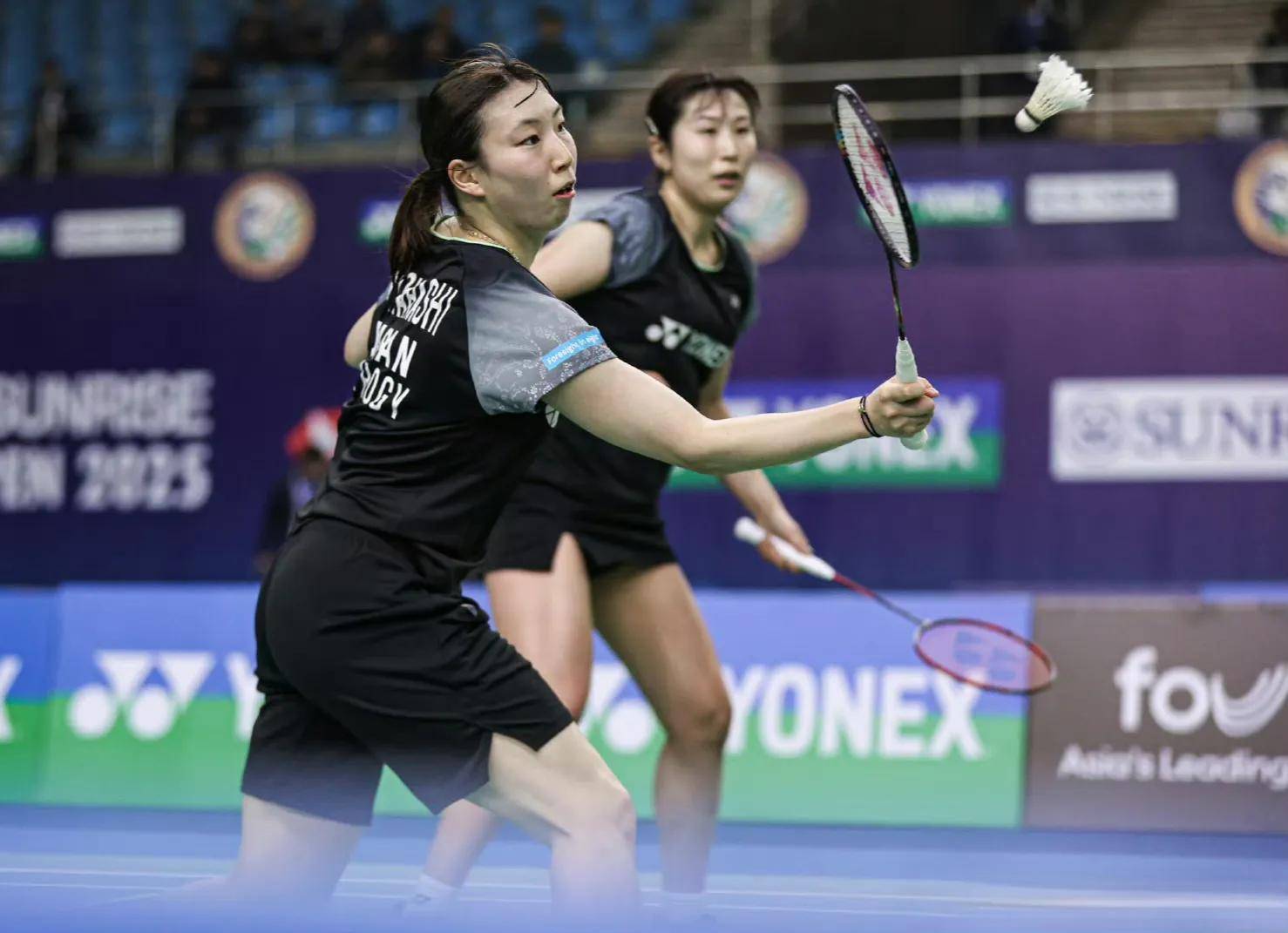 印度尼西亚运动员团结一心，刷新比赛记录的简单介绍