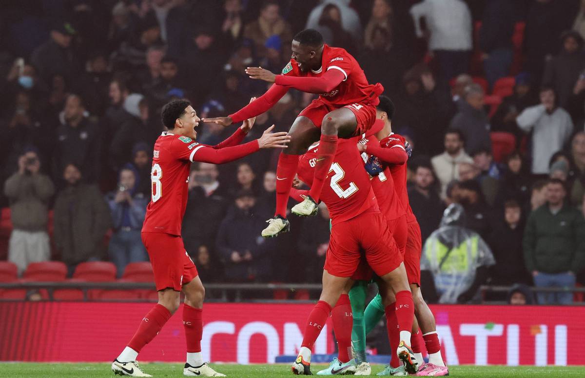 开云官网-关于斯旺西主场逆袭成功，大胜纽卡素的信息