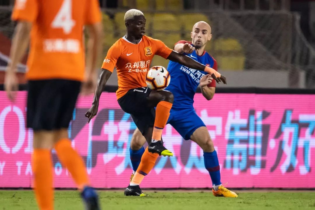 重庆斯威绝杀武汉卓尔赢得双线连胜的简单介绍