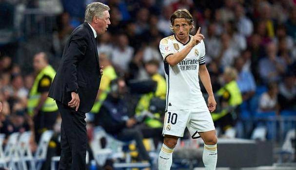 开云体育中国-关于皇马主帅异军突起，西甲战场掀起风暴的信息