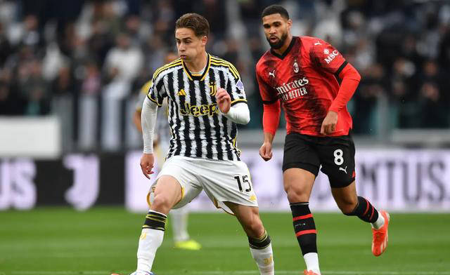 开云体育登录-包含尤文图斯主帅谈转会窗口策略，着眼未来发展的词条