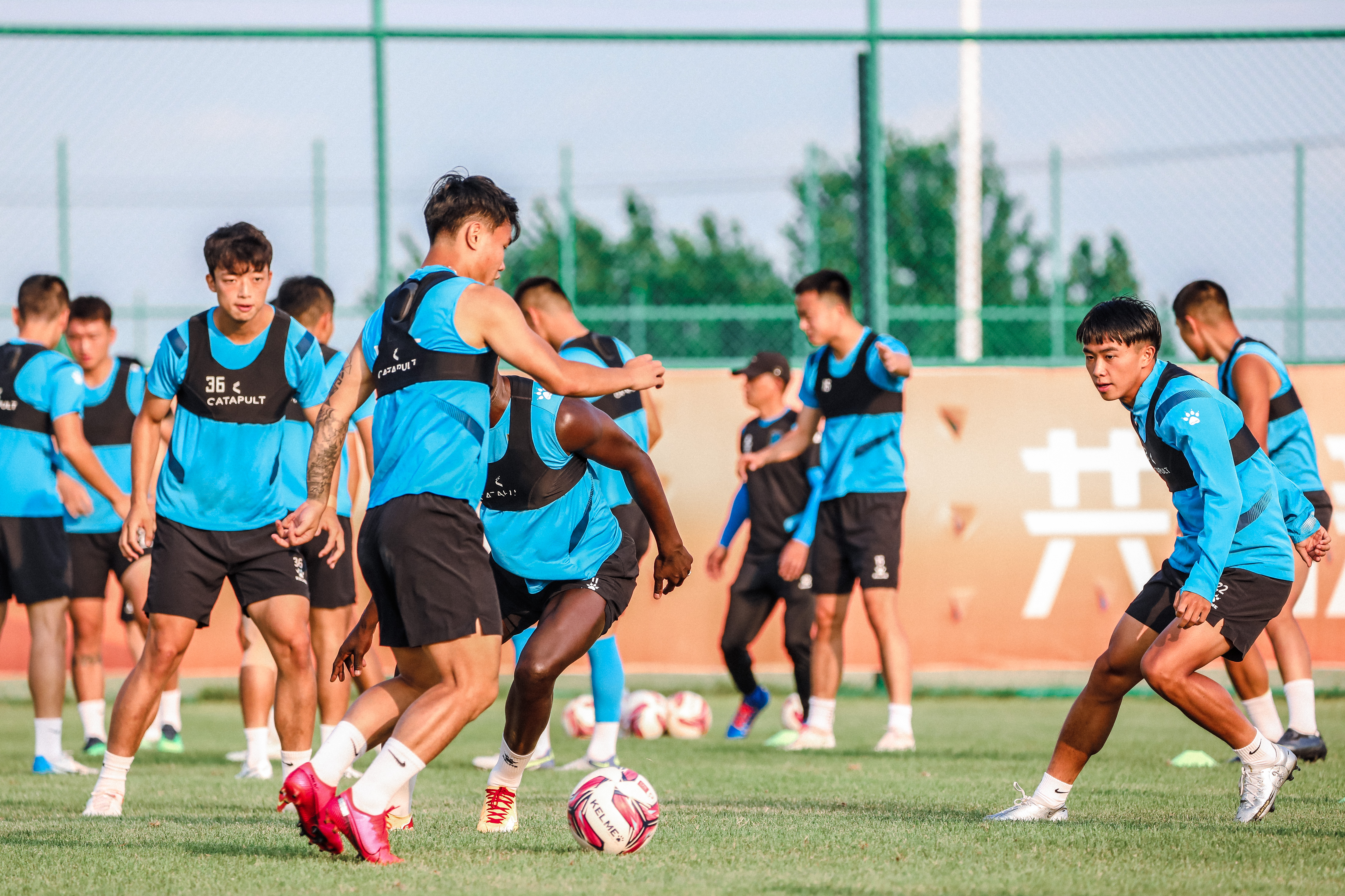 开云体育登录-关于轮换阵容迎接挑战，球队压力瞬间爆发的信息