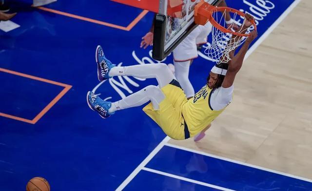 步行者队在比赛中抢眼亮相，晋级到了总决赛