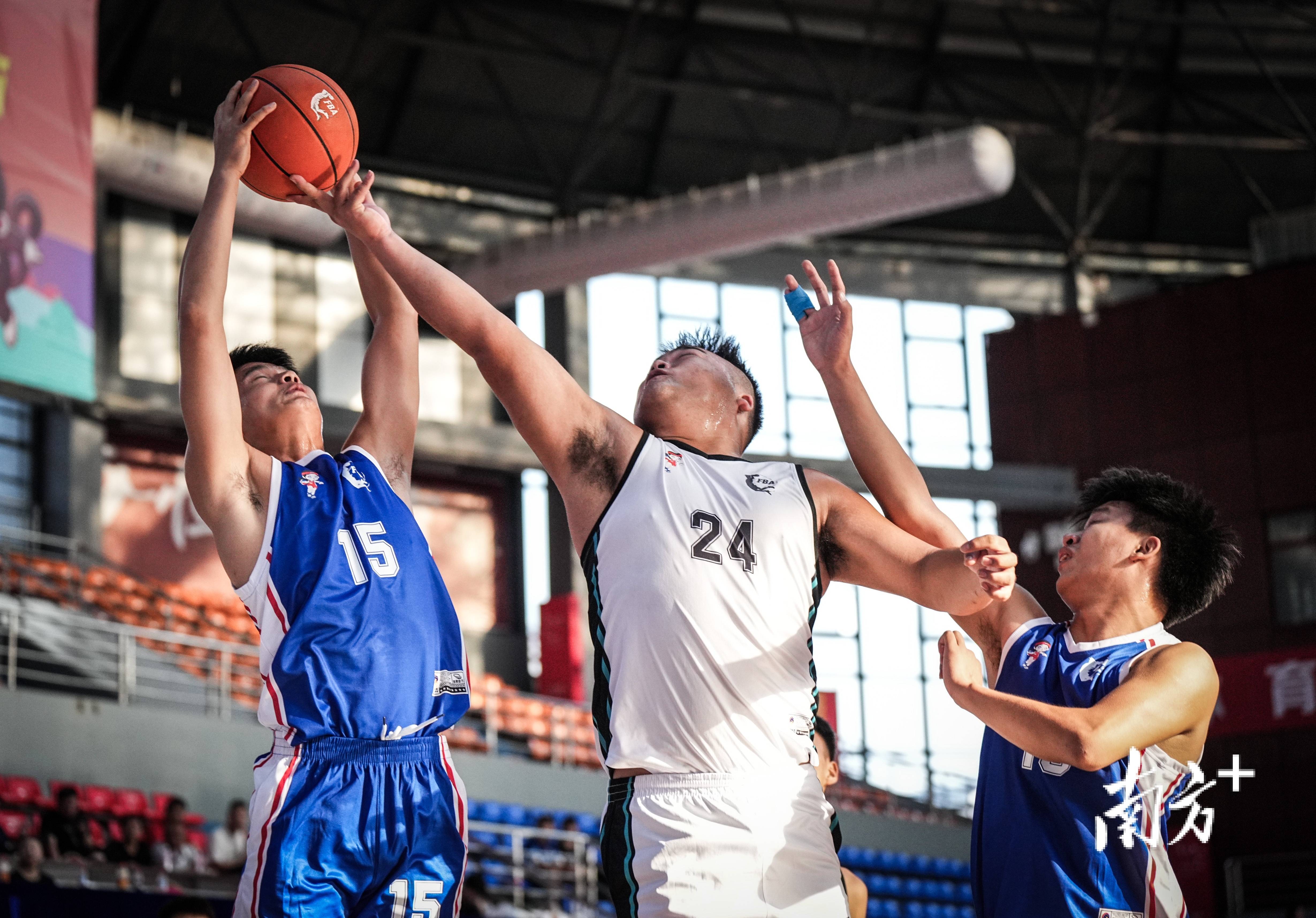 关于澳洲篮球联赛火热进行,球员实力对决的信息 关于澳洲篮球联赛火热进行,球员实力对决的信息