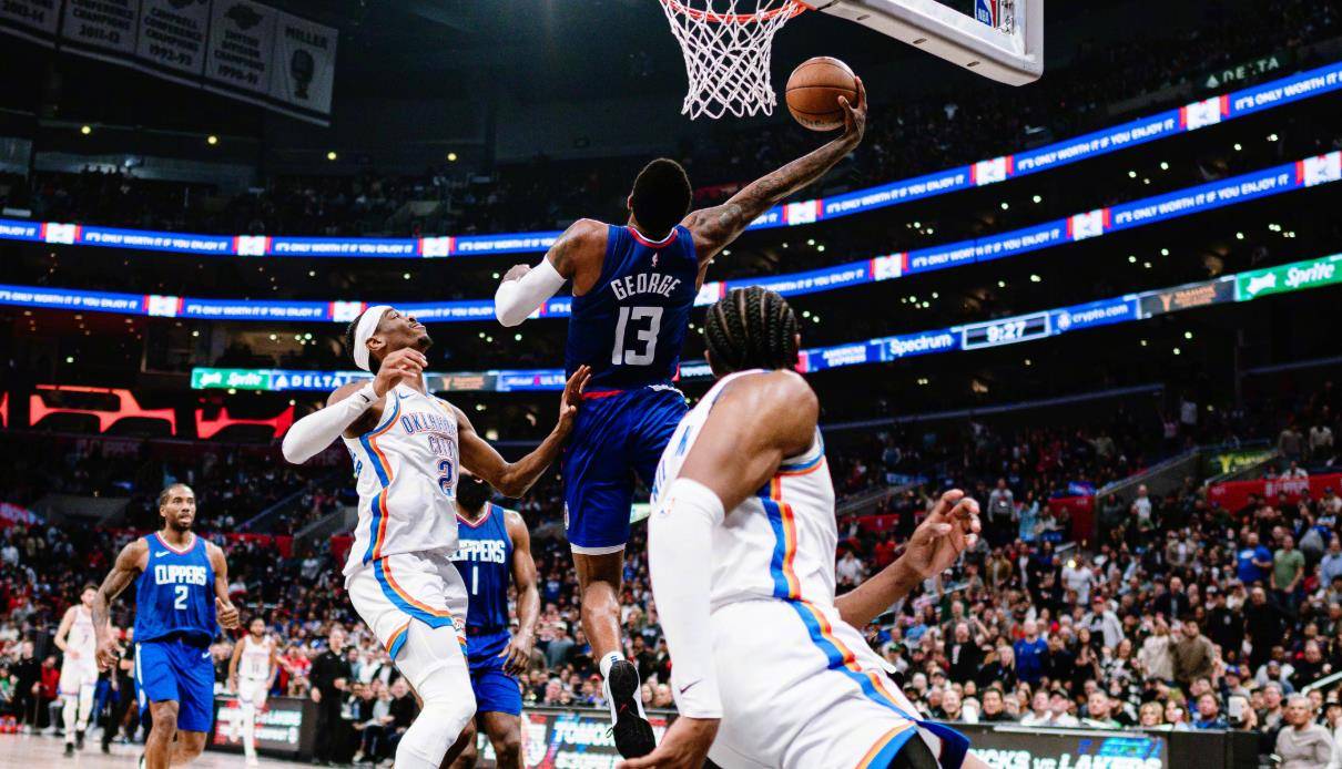 关于快船客场击败篮网，乔治复出发威的信息