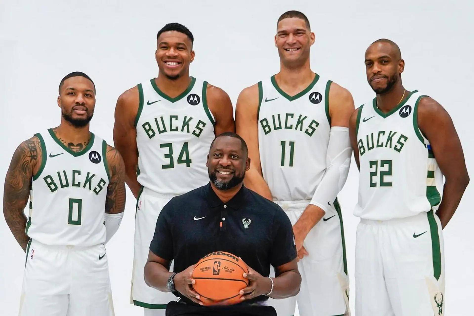 开云体育在线-米尔沃基雄鹿重点培养青年球员的简单介绍