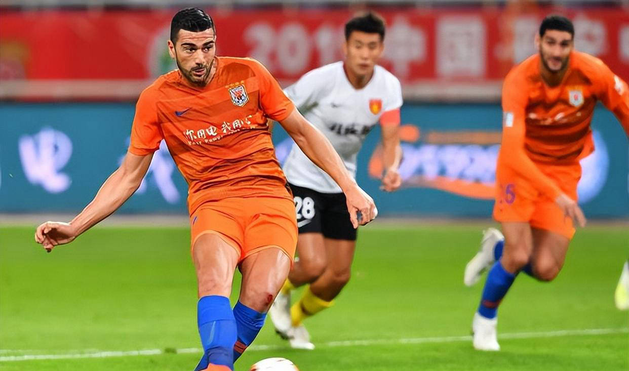 科隆球队困难不断，主帅力挺球员战斗到底的简单介绍