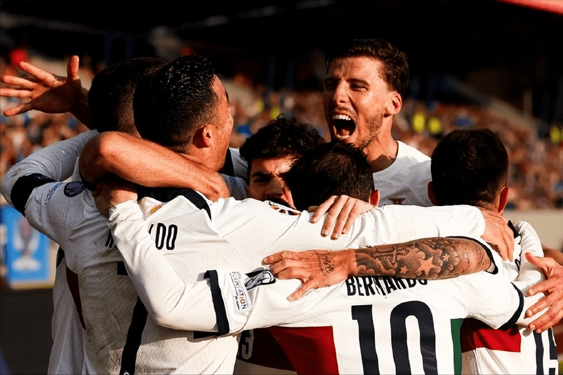 斯洛伐克球员连续进球,助队取得胜利的简单介绍 斯洛伐克球员连续进球,助队取得胜利的简单介绍