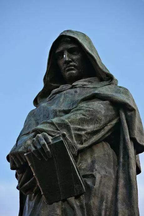 开云下载-巴黎轻取罗马，布鲁诺绝境逆转