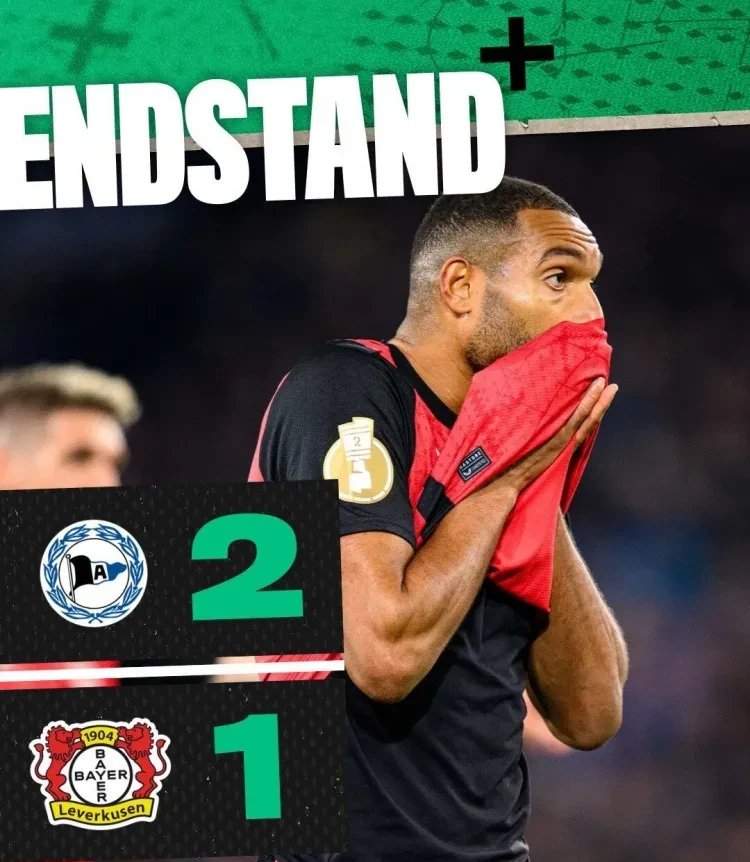 德国横扫勒沃库森，范佩西绝境逆转