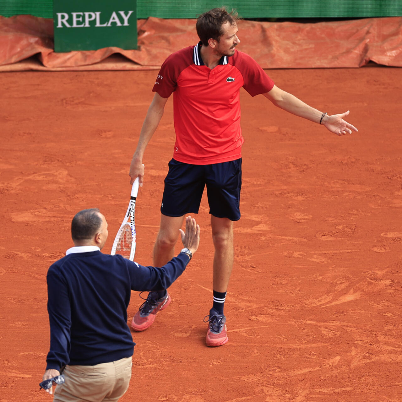 澳网碾压蒙特卡洛大师赛,梅德韦杰夫点燃赛场 澳网碾压蒙特卡洛大师赛,梅德韦杰夫点燃赛场