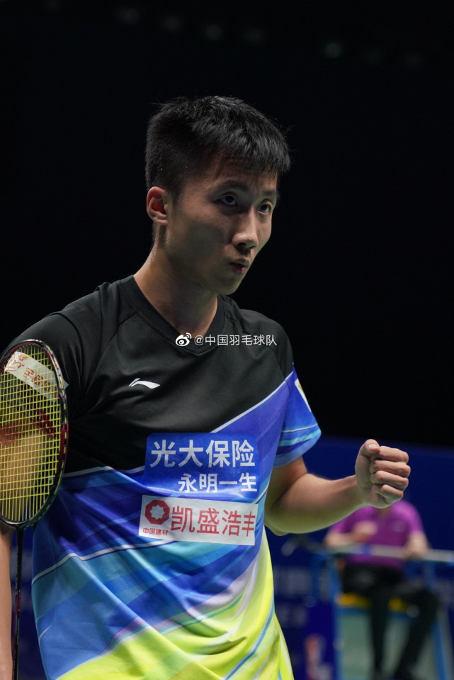 开云官网-中国队力克印度队,郑思维刷新纪录