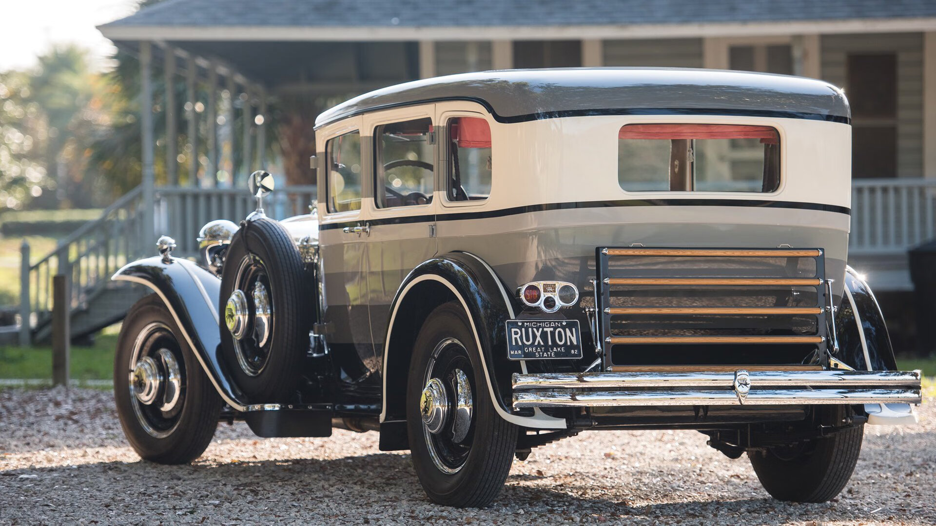 从暗夜到黎明，爱德华兹在奥运关键夜的灵魂淬变