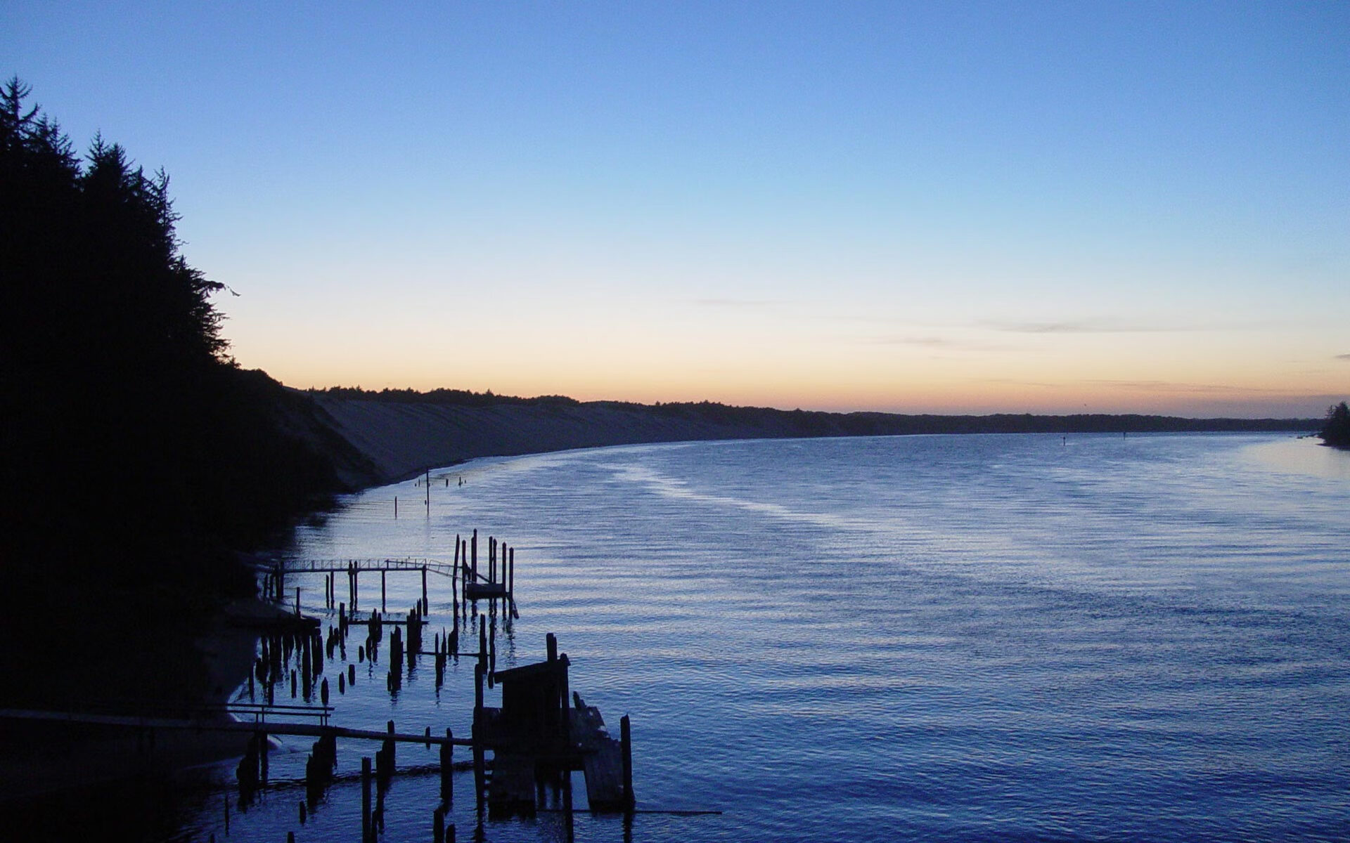 铁血军团碾碎南境雄鹰!热火鏖战力克老鹰,世界排名争夺战再燃烽火
