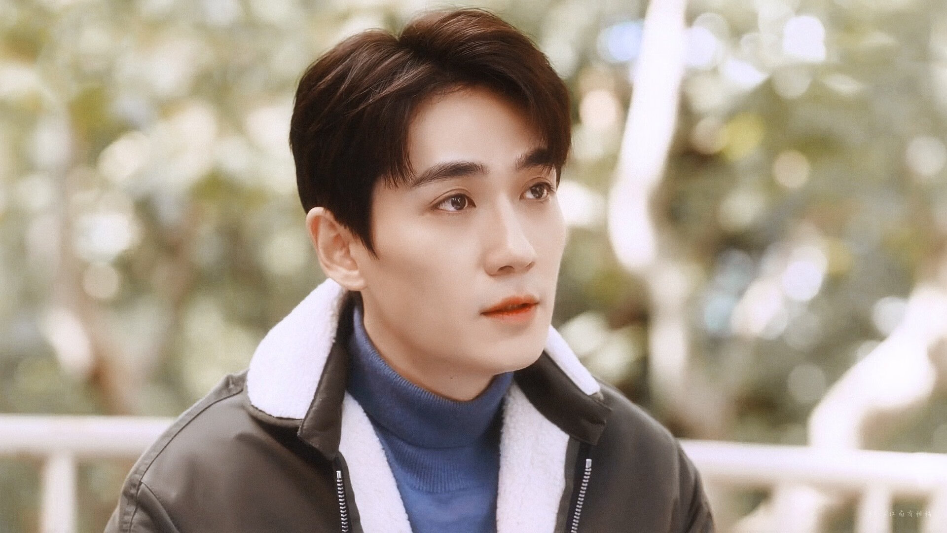 开云体育入口-钢铁之躯与火焰意志，戈麦斯的关键节点，如何点燃勒沃库森的胜利之光？