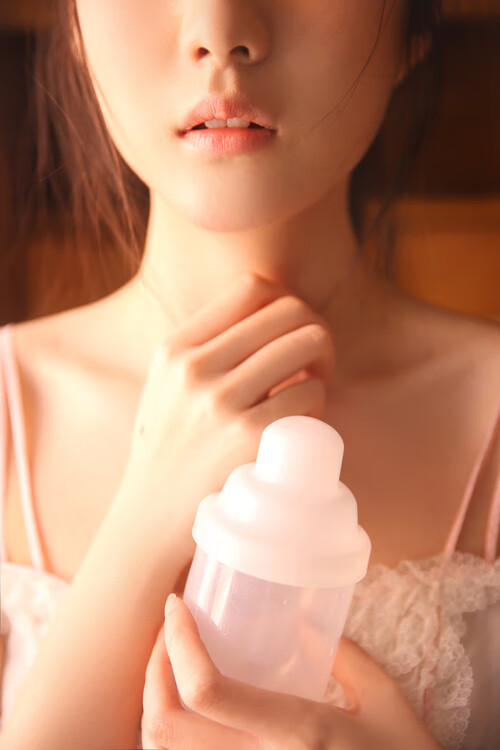 开云官网-布克数据全面爆炸，爵士强势晋级力克浙江队